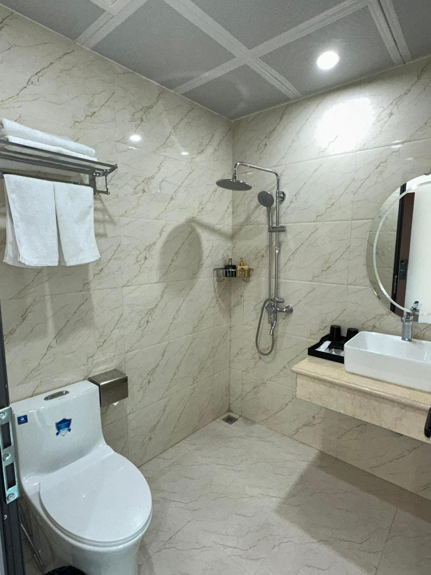 Vinh Khang Ha Long Hotel Eksteriør billede